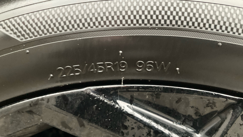 Nissan Juke 1.0 DiG-T Tekna 5dr Petrol Hatchback